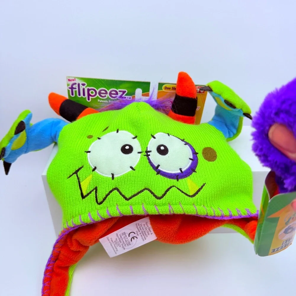 Flipeez Monster Hat Kids OS Lime Green Flapping Ear Beanie Halloween Costume Toy